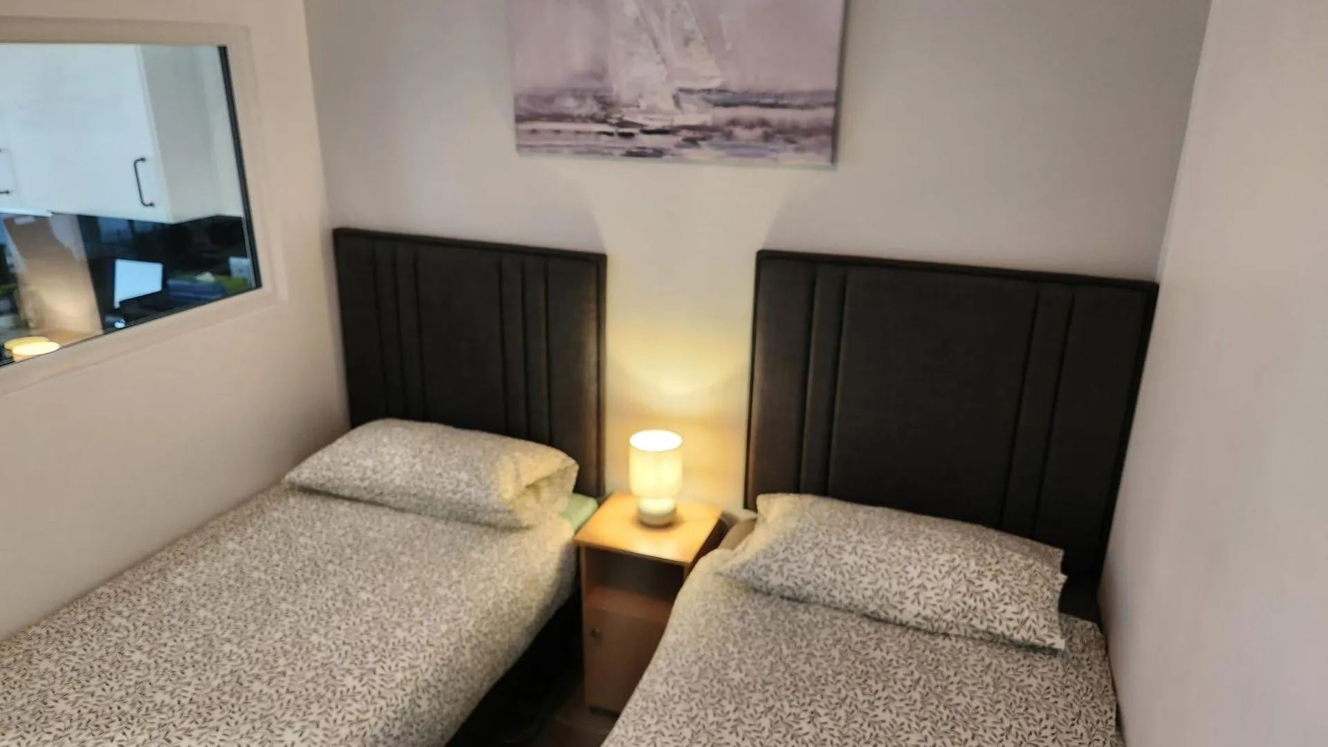Dublin Deluxe Twin Or King Bed Studio Near Airport & City אירלנד